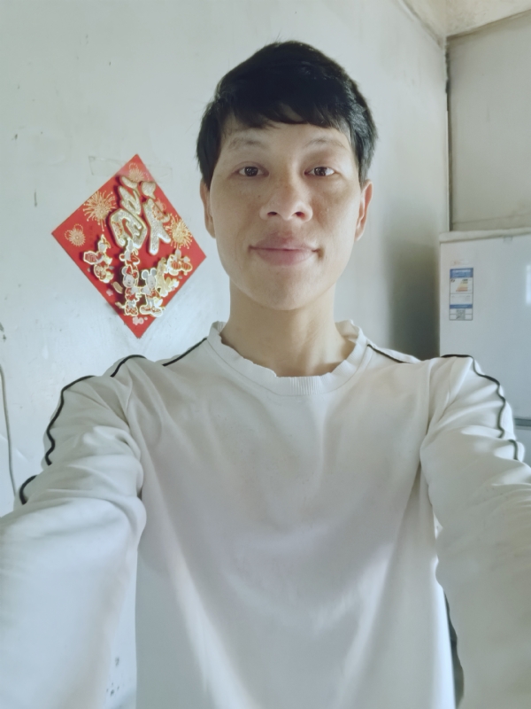 夏风微凉的第一张照片--武汉相亲服务中心