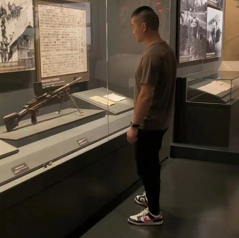 霸气的第一张照片--武汉相亲服务中心