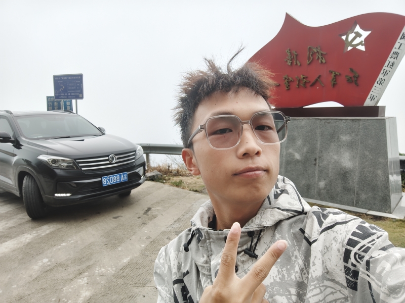 六十一的第一张照片--武汉相亲服务中心