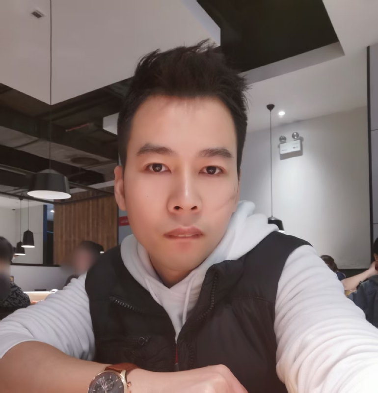 思明的第一张照片--武汉相亲服务中心