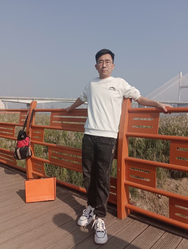 黑白的第一张照片--武汉相亲服务中心