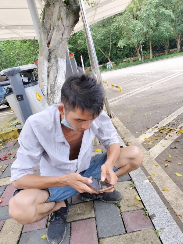太累了的第一张照片--武汉相亲服务中心