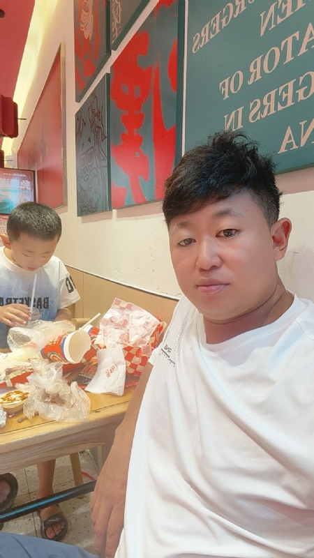 景色宏图的第一张照片--武汉相亲服务中心