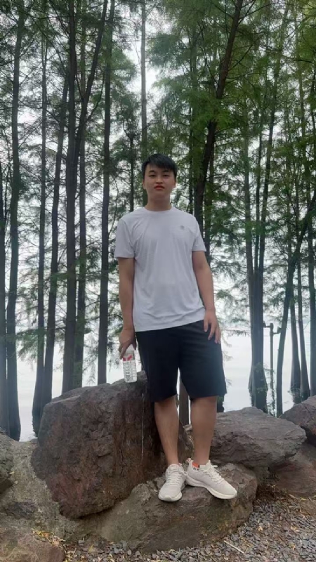 嗯嗯的第一张照片--武汉相亲服务中心