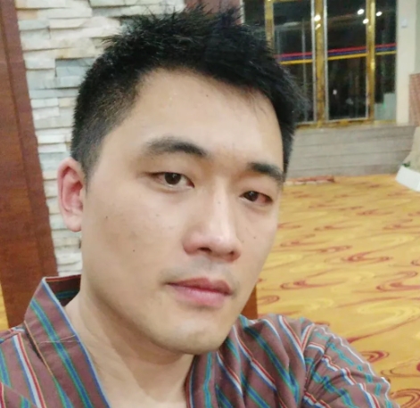 迅猎的第一张照片--武汉相亲服务中心