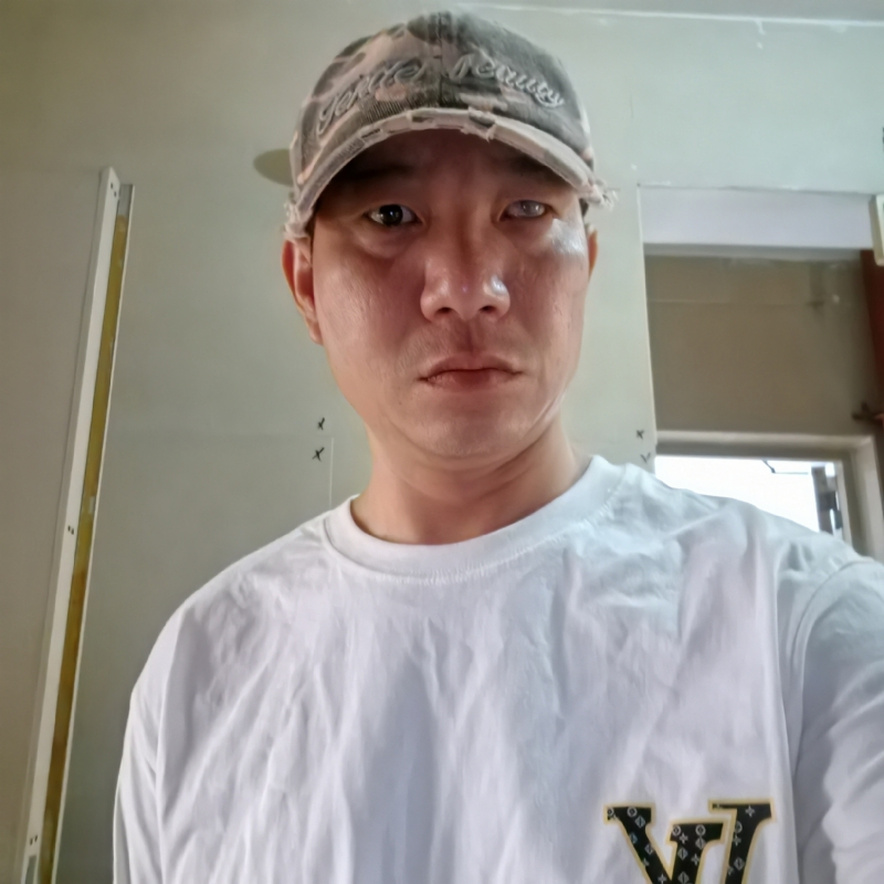 小心做人的第一张照片--武汉相亲服务中心