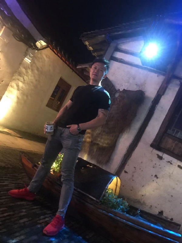 盐城相亲的第一张照片--武汉相亲服务中心