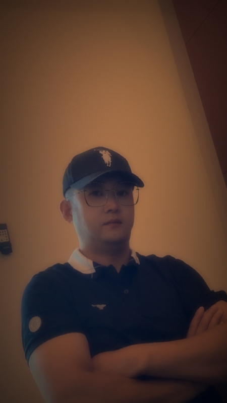 Mr王的第二张照片--武汉相亲服务中心