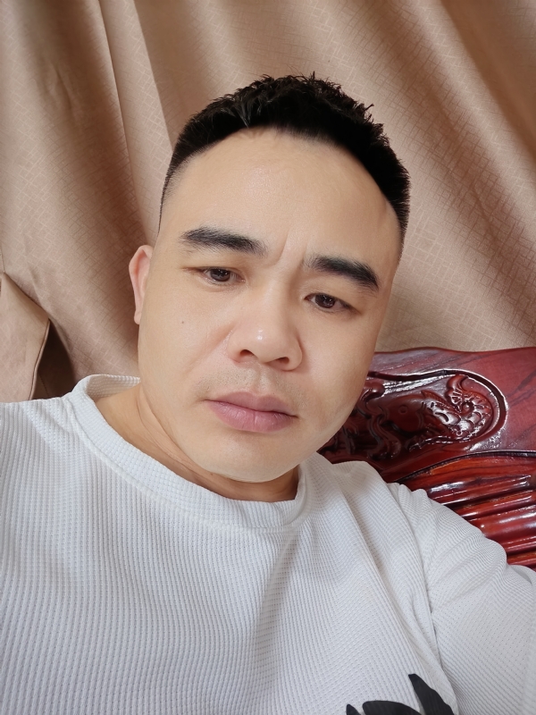 下一站的我的第一张照片--武汉相亲服务中心