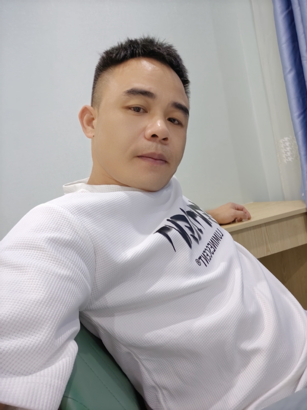 下一站的我的第二张照片--武汉相亲服务中心