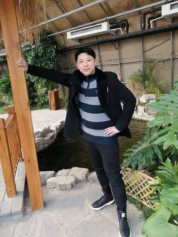 语堂的第一张照片--武汉相亲服务中心