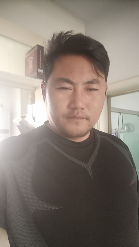 冲出亚马逊的第一张照片--武汉相亲服务中心