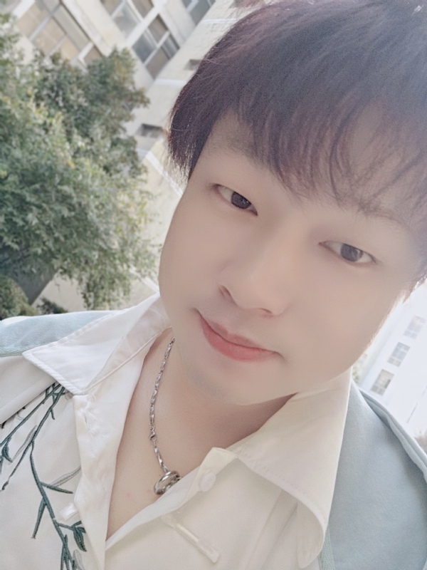 柠檬不加糖的第二张照片--武汉相亲服务中心