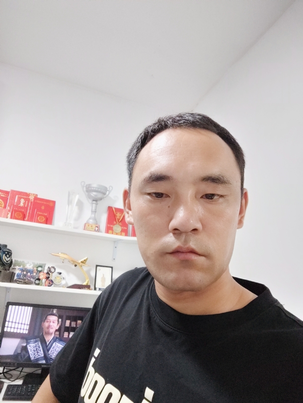 91年的第三张照片--武汉相亲服务中心