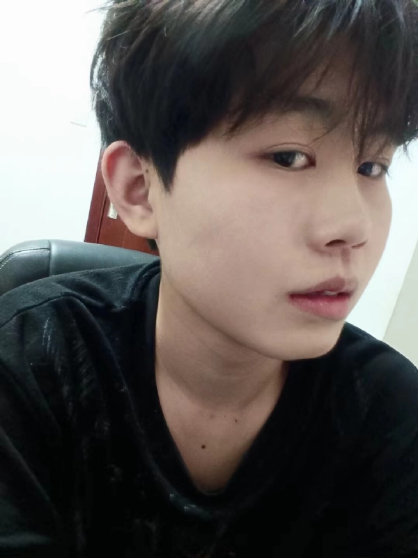 小鱼的第一张照片--武汉相亲服务中心