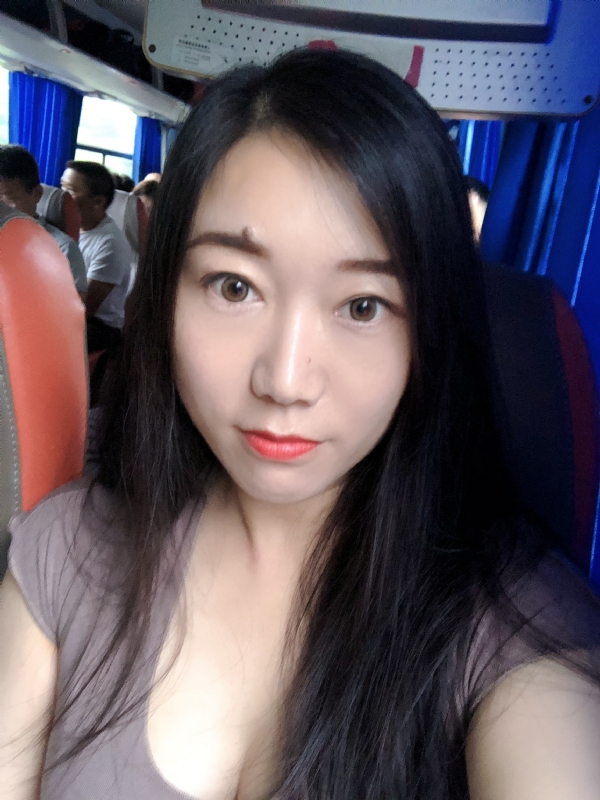 杨杨的第二张照片--武汉相亲服务中心