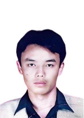 洒脱的第一张照片--武汉相亲服务中心