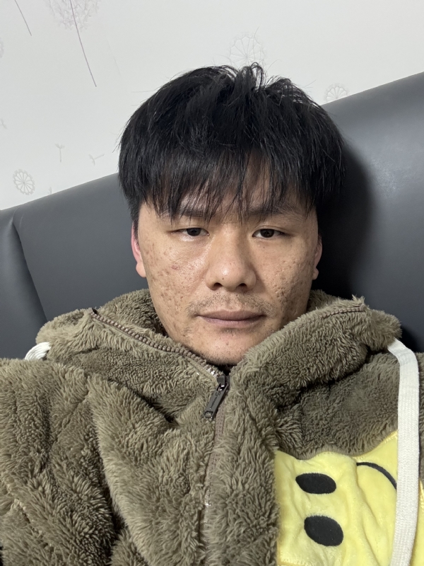 赵淼的第一张照片--武汉相亲服务中心