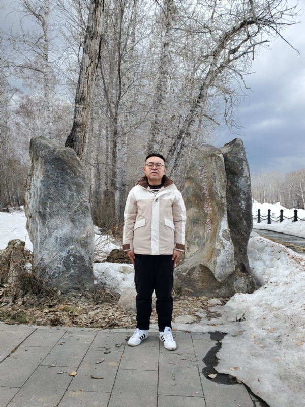 痴心绝对的第二张照片--武汉相亲服务中心