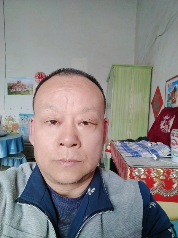 天长地久的第二张照片--武汉相亲服务中心