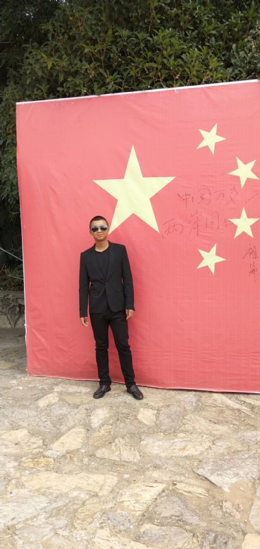 奔腾的小乌鸦的第一张照片--武汉相亲服务中心