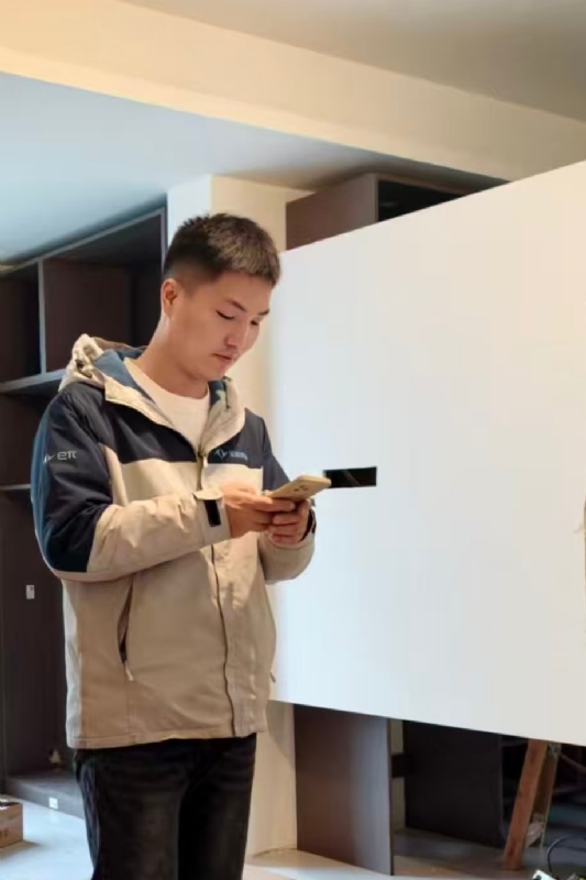 熊展的第一张照片--武汉相亲服务中心