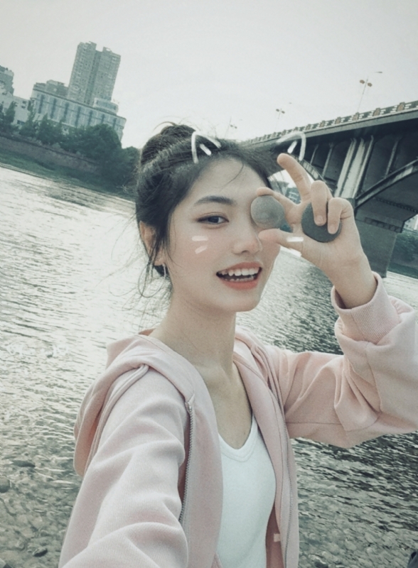 昭十晰的第二张照片--武汉相亲服务中心