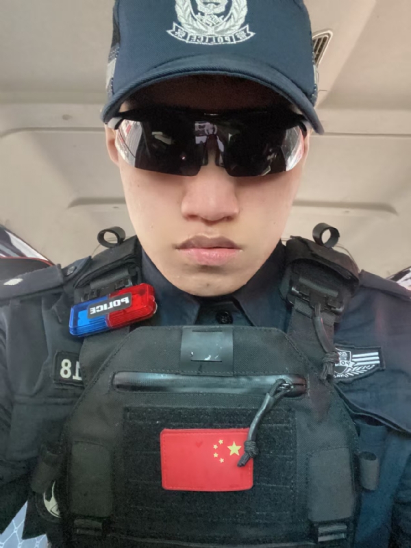 灵犀的第一张照片--武汉相亲服务中心