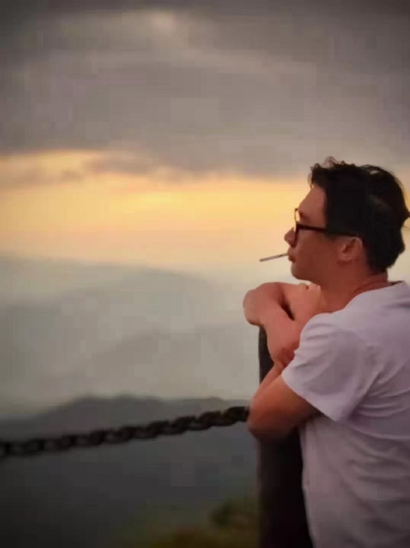 心有山海静而无边的第二张照片--武汉相亲服务中心